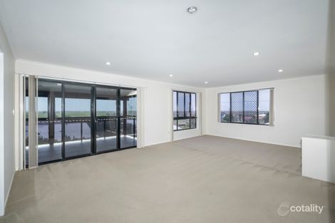 Property photo of 4 Martins Court Qunaba QLD 4670