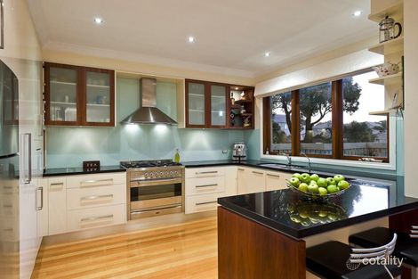 Property photo of 210 Belmore Road Balwyn VIC 3103