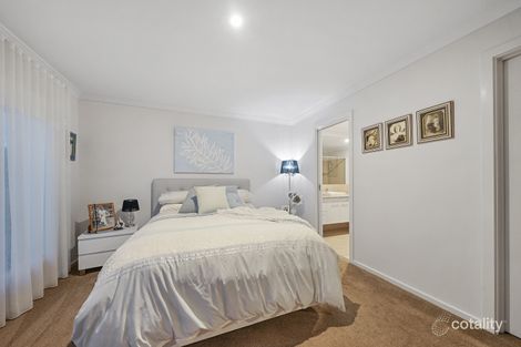 Property photo of 58 Tangemere Way Cranbourne East VIC 3977