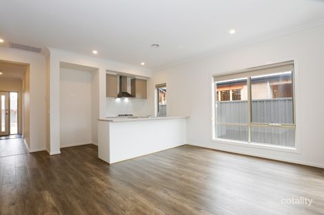 Property photo of 19 Erasmus Avenue Craigieburn VIC 3064