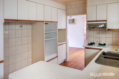 Property photo of 125 Watsons Road Glen Waverley VIC 3150