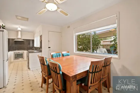 Property photo of 26 Bindall Avenue Wangaratta VIC 3677
