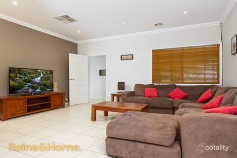 Property photo of 9 Pratt Street Mount Austin NSW 2650