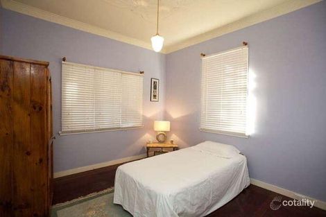 Property photo of 38 Sixth Avenue Bardon QLD 4065