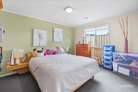Property photo of 9 Hayston Boulevard Epping VIC 3076