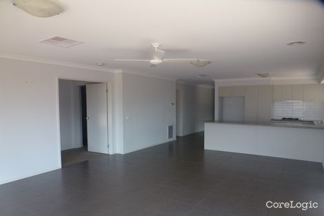 Property photo of 4 Raine Court Sunbury VIC 3429