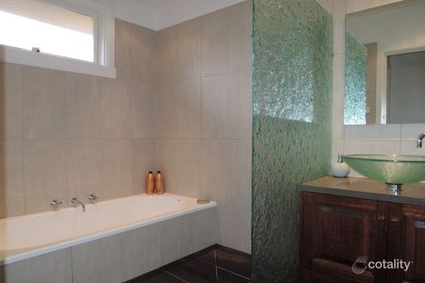 22 Hibiscus Rd, Blackburn North, VIC 3130