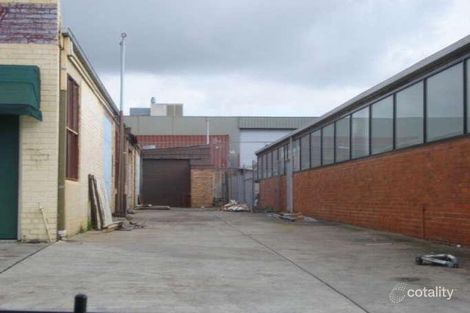 53 Cambro Rd, Clayton, VIC 3168