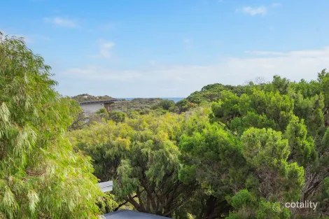 Property photo of 25 Freycinet Way Gnarabup WA 6285