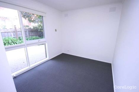 Property photo of 26 Kennealy Street Surrey Hills VIC 3127