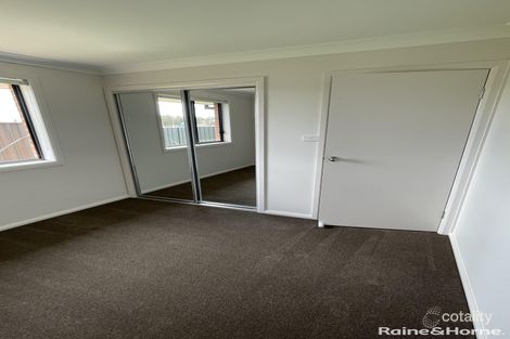 Property photo of 4 Rodgers Road West Tamworth NSW 2340
