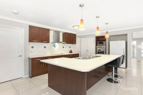 Property photo of 5 Figtree Place Wakerley QLD 4154