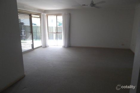 Property photo of 28 Akoonah Street Hope Island QLD 4212