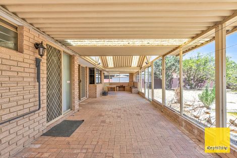 Property photo of 20 Discovery Drive Thornlie WA 6108