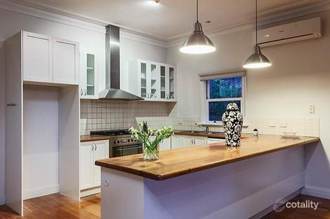Property photo of 2 Clairmont Avenue Bentleigh VIC 3204