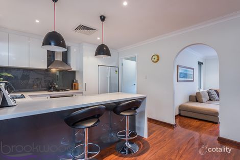 Property photo of 13 Vernal Vale Greenmount WA 6056