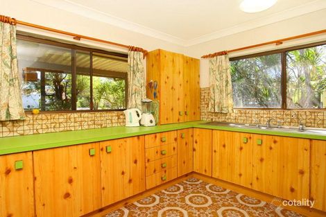 Property photo of 16 Maroong Crescent Nerang QLD 4211