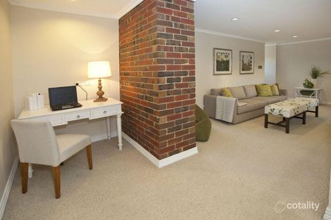 Property photo of 12 Sesame Street Mount Waverley VIC 3149