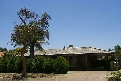 Property photo of 13 McKivett Crescent Leeming WA 6149