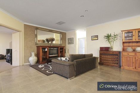 Property photo of 56 Livingstone Boulevard Pakenham VIC 3810