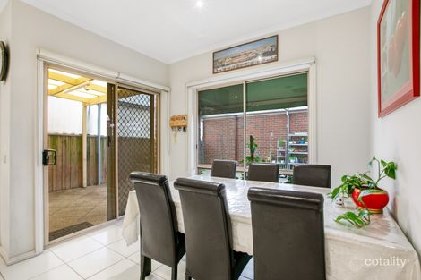 Property photo of 8 Malabar Walk Bundoora VIC 3083