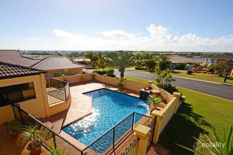 Property photo of 38-40 Gundesen Drive Urraween QLD 4655