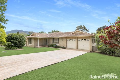 2 Gardenia Cres, Bomaderry, NSW 2541