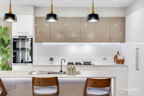 Property photo of 18 Beardsworth Court Middle Ridge QLD 4350