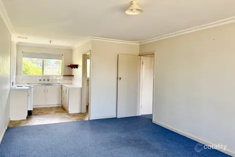 4/3 Rae Rd, Safety Bay, WA 6169