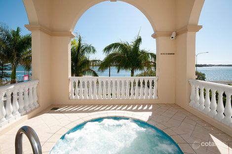 402/360 Marine Pde, Labrador, QLD 4215