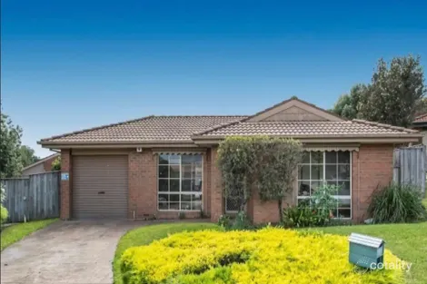 Property photo of 5 Waverley Close Narre Warren VIC 3805