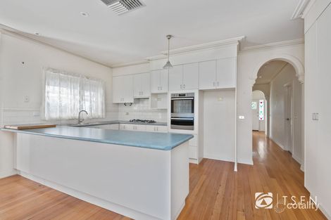 Property photo of 32 Palm Avenue Spring Gully VIC 3550
