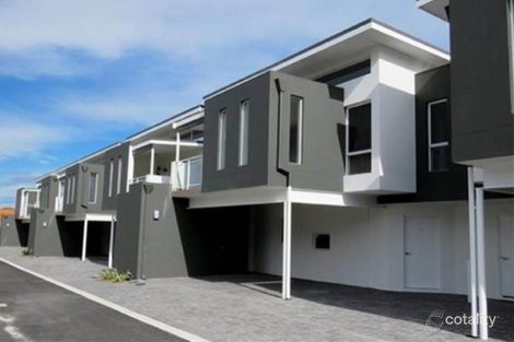 11/1 Spring Ave, Midland, WA 6056