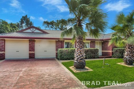 Property photo of 3 Hepburn Way Caroline Springs VIC 3023