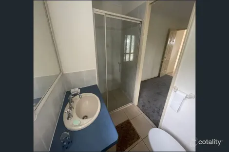 Property photo of 5 Shoreline Crescent Bargara QLD 4670