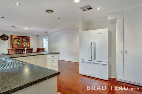 Property photo of 3 Hepburn Way Caroline Springs VIC 3023