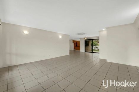 Property photo of 22 Barrine Close Clinton QLD 4680