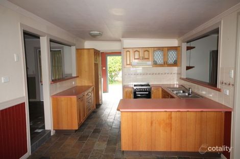 Property photo of 74 Racecourse Road Richmond Hill QLD 4820