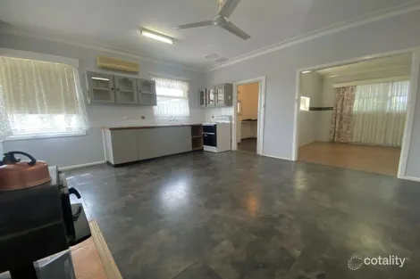 Property photo of 27 Wilburtree Street Hillvue NSW 2340