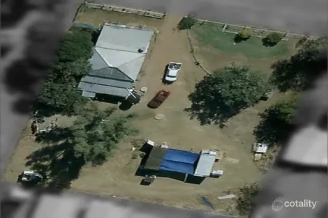 Property photo of 30-32 Flinders Street Ilfracombe QLD 4727