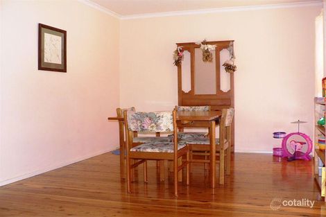 Property photo of 2 Belbowrie Glen St Clair NSW 2759