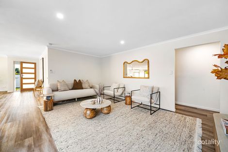 Property photo of 22 Ashburton Close Arundel QLD 4214