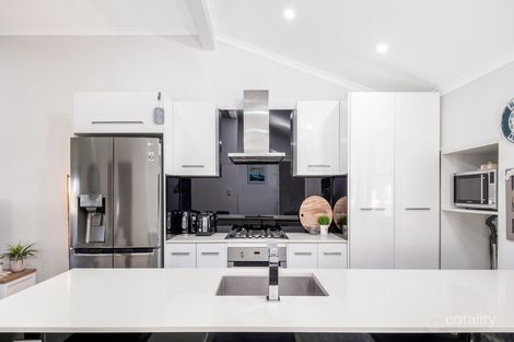 Property photo of 9 Jeffries Street Yeppoon QLD 4703