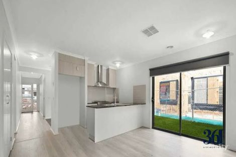 Property photo of 9 Cinder Drive Tarneit VIC 3029