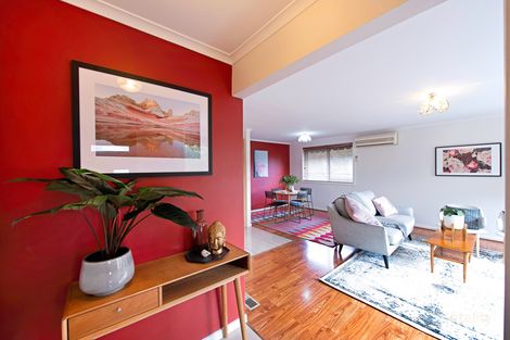 Property photo of 11 Phoenix Place Giralang ACT 2617