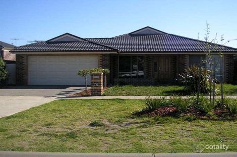 Property photo of 93 Thames Boulevard Werribee VIC 3030