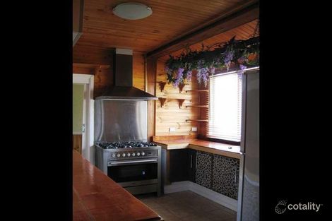 Property photo of 97 Bates Court Heathcote VIC 3523