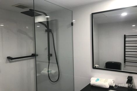Property photo of 302/2007 Gold Coast Highway Miami QLD 4220