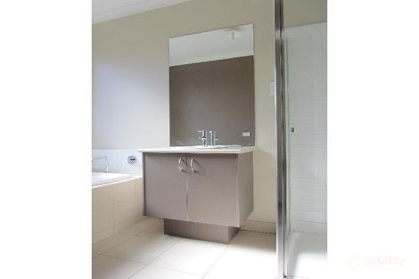 Property photo of 34 Moonah Avenue Brookfield VIC 3338