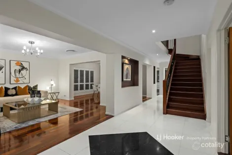 Property photo of 2 Trevi Close Eight Mile Plains QLD 4113